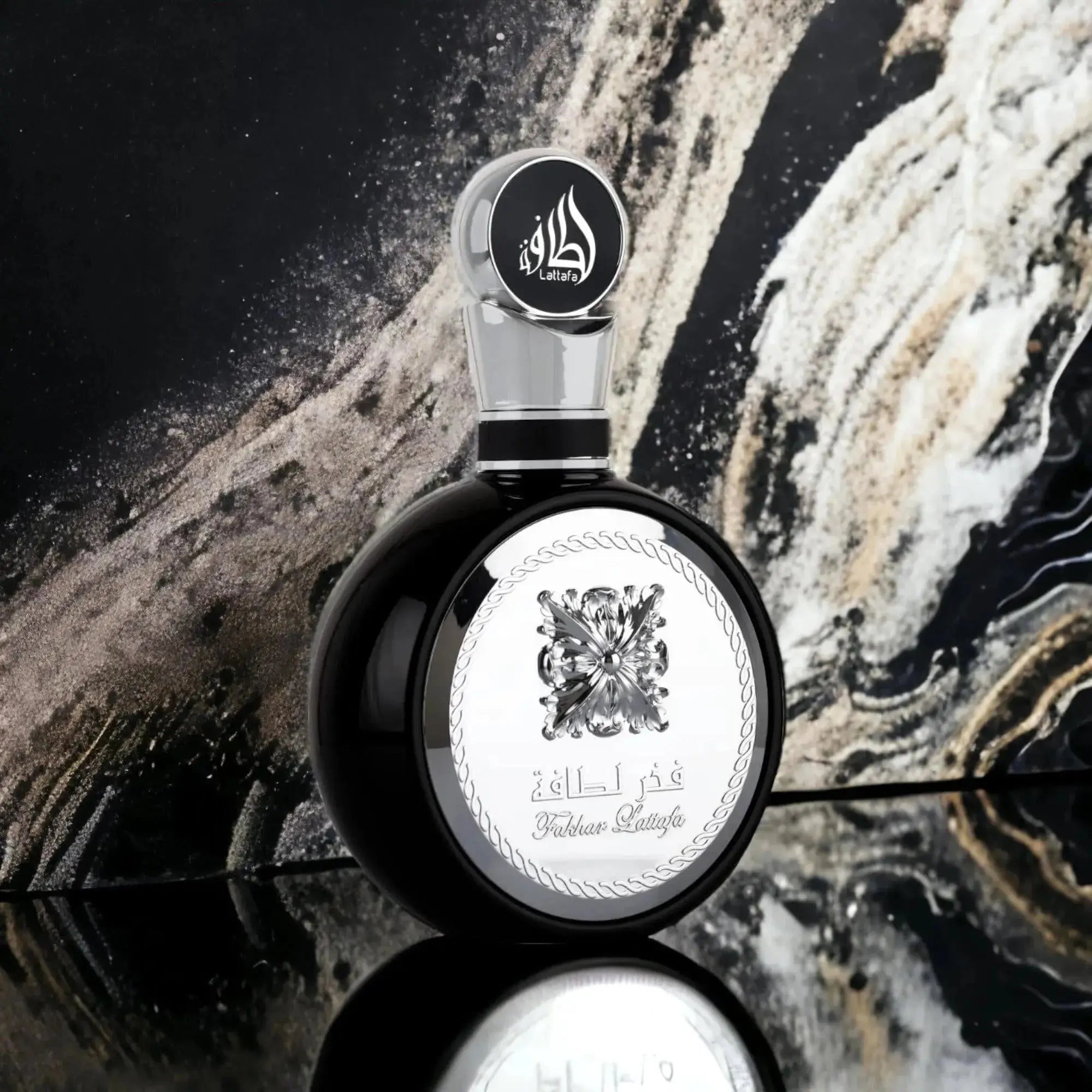 Fahkar Eau de Parfum 100ML - Lattafa